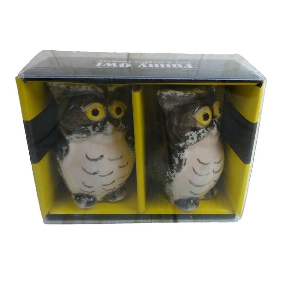 Owl Salt & Pepper Shakers Set Ceramic Hand Painted Kitchen Birds New - Picture 2 of 6